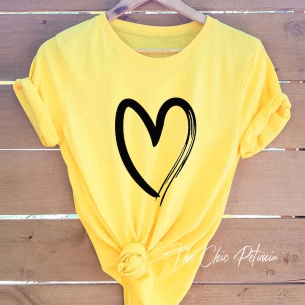 PLUS SIZE | Yellow Heart Print T-Shirt 👚